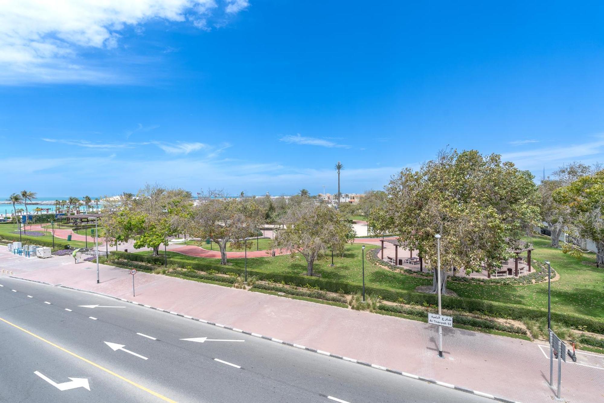 Beach Walk Boutique Jumeirah Hotel Dubai Exterior photo